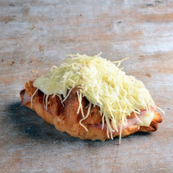 croissant fromage